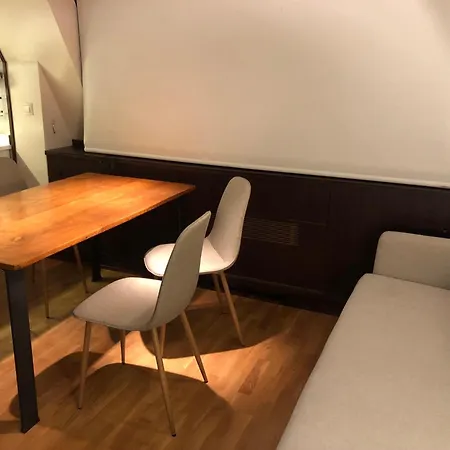 Apartment Edificio El Moderno, 1.902 Vigo