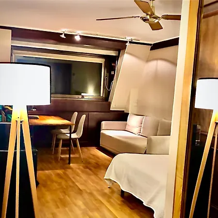 Edificio El Moderno, 1.902 Vigo