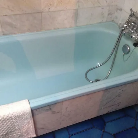 Edificio El Moderno, 1.902 Apartman *