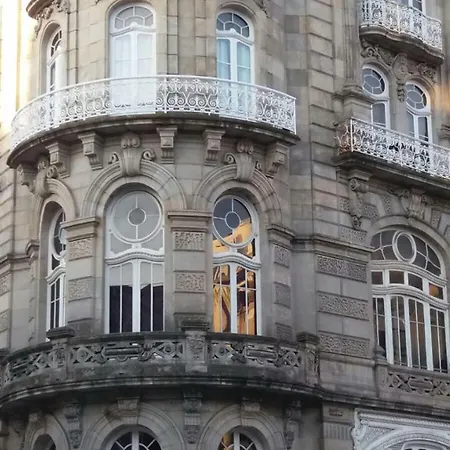 Edificio El Moderno, 1.902 Apartman *