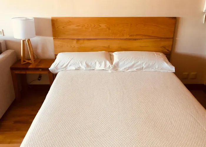 Edificio El Moderno, 1.902 Apartment *