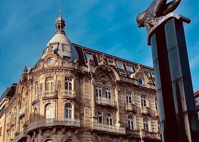 Edificio El Moderno, 1.902 Apartment